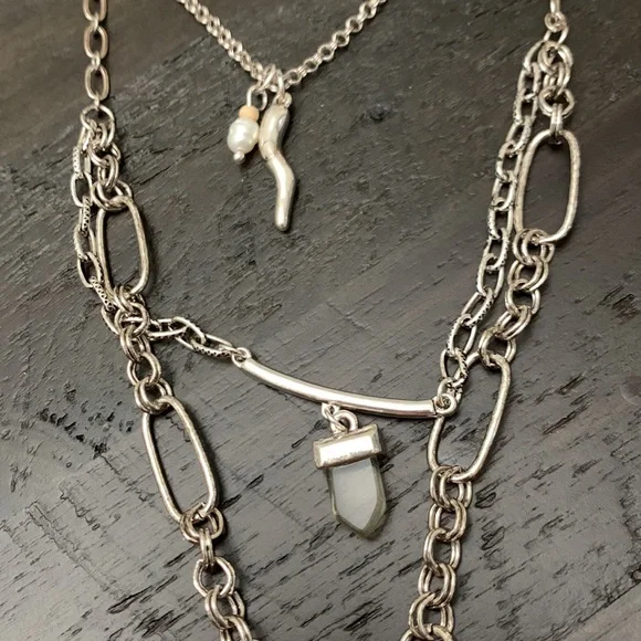 NWT Free People Layered Necklace - Picture 2 of 3